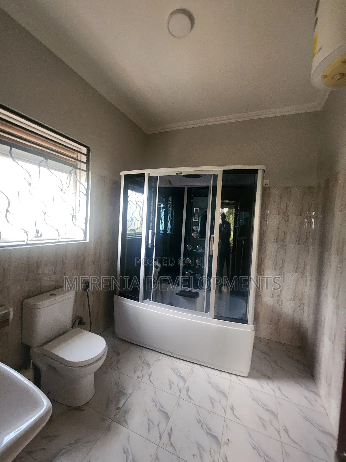 5bdrm House in Makindye for rent in Makindye