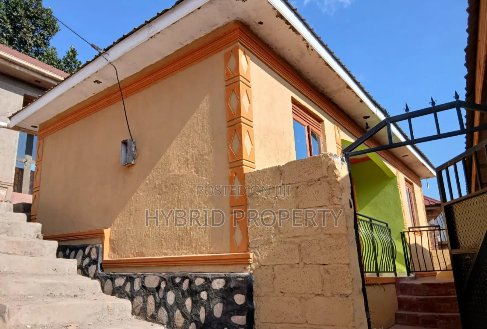 2bdrm House in Nansana Along Hoima for sale in Wakiso / Wakiso