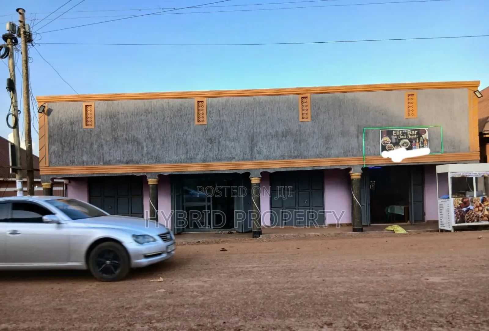 Beautiful/Fancy Shops For Sale In Nansana Along Hoima Road Vv in Wakiso / Wakiso