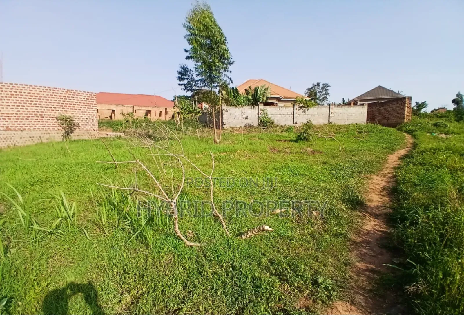 1.17acres Of Land For Sale At Wakiso~Sala Along Hoima Road. in Wakiso / Wakiso