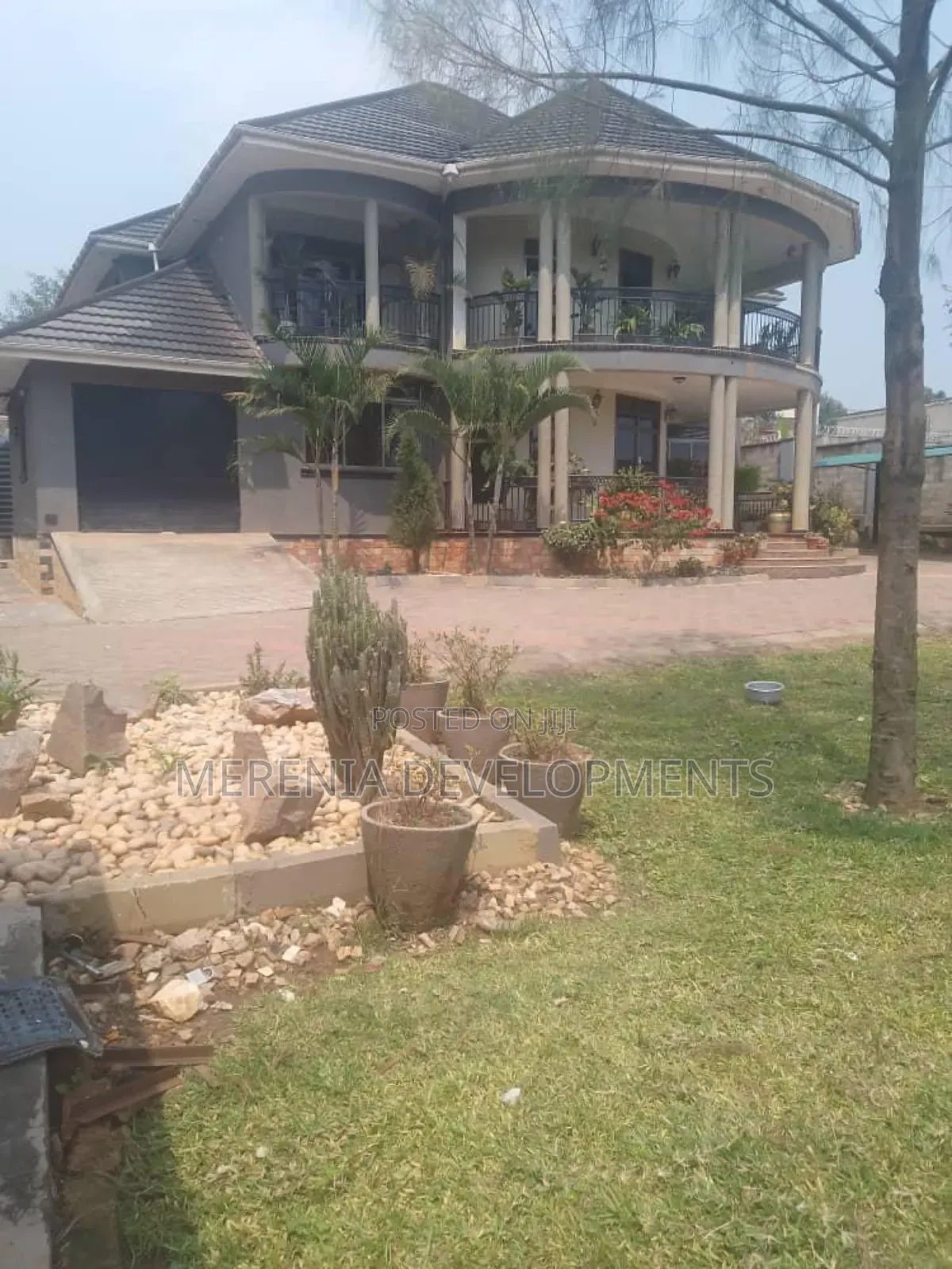 8bdrm House in Komamboga, Kawempe for sale in Kawempe