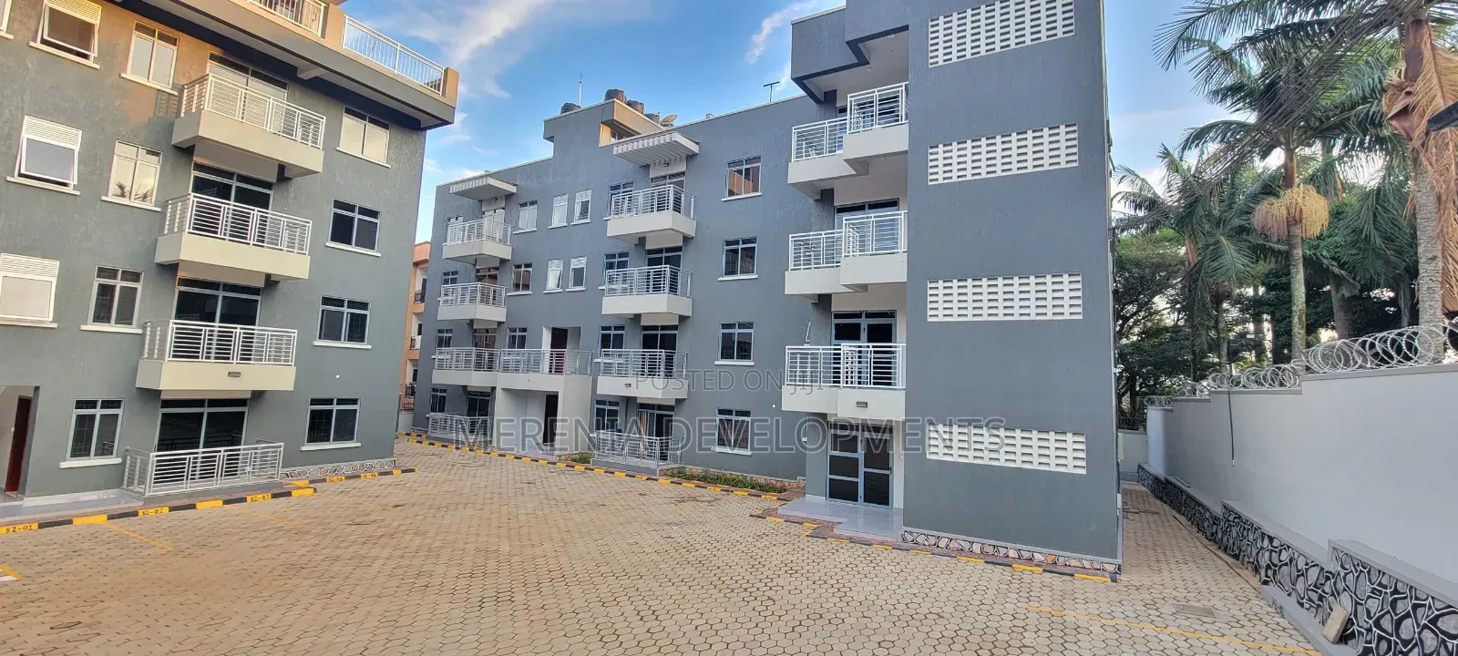 2bdrm Apartment in Muyenga, Makindye for sale in Makindye
