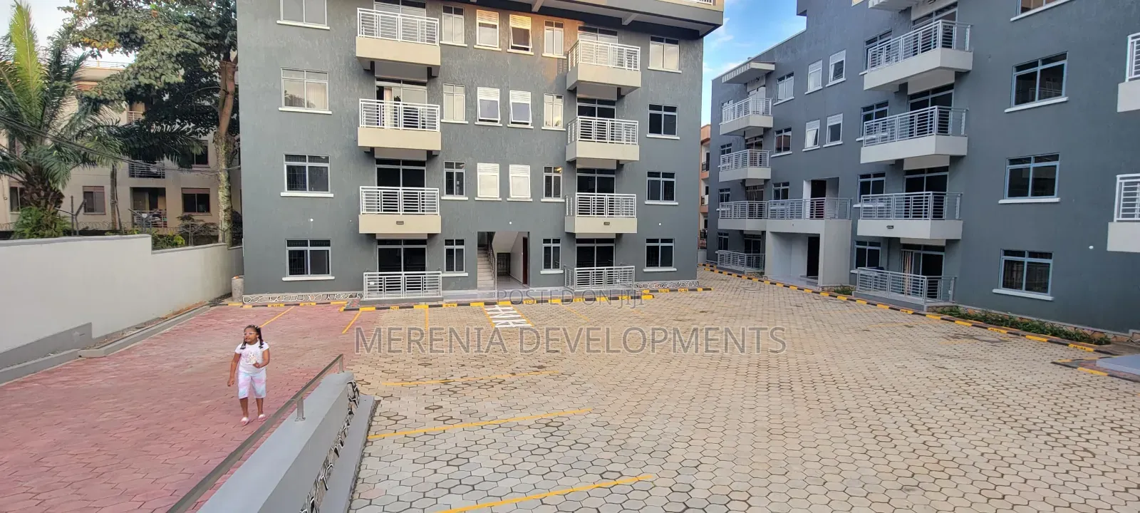2bdrm Apartment in Muyenga, Makindye for sale in Makindye