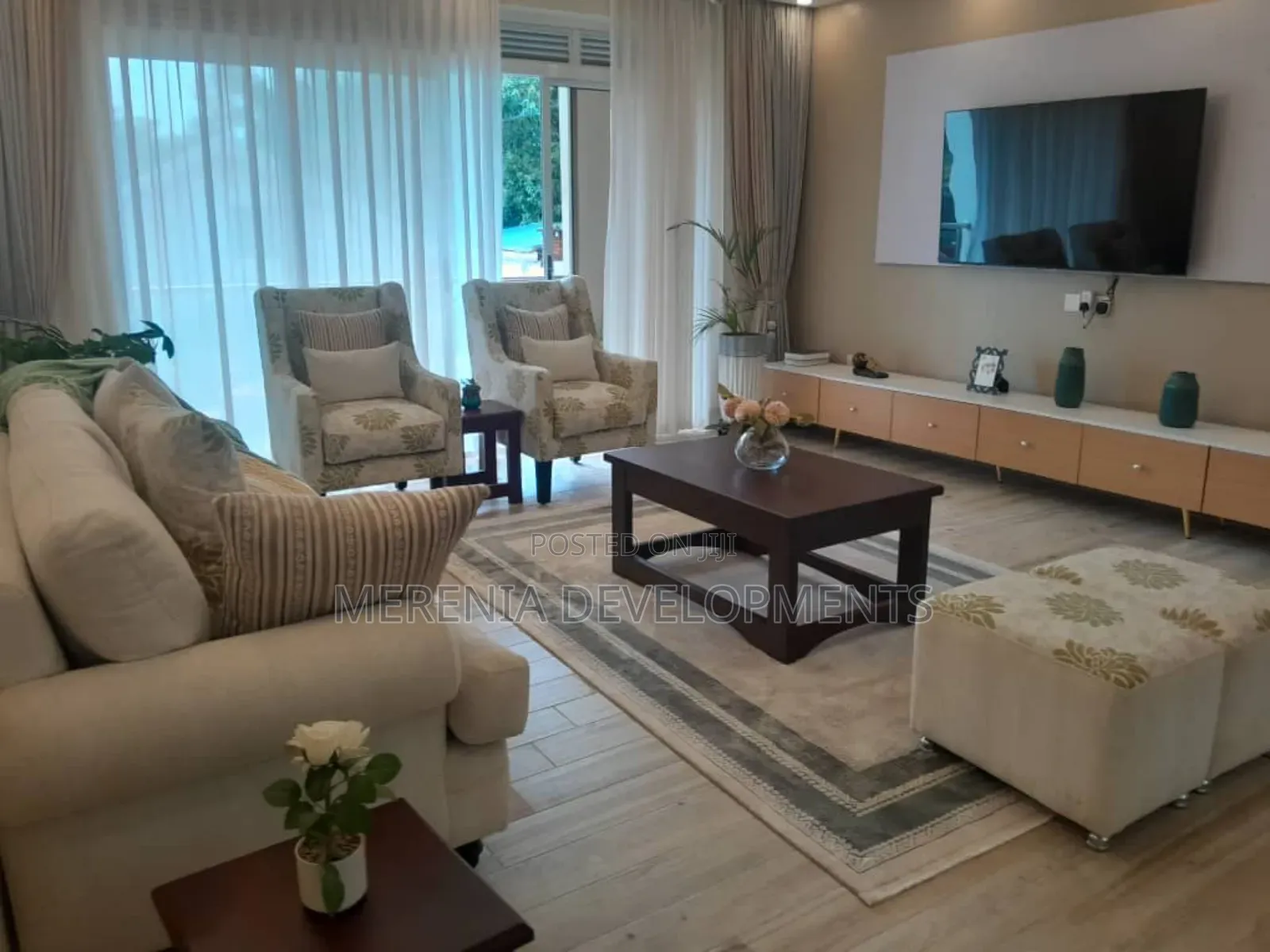 3bdrm Apartment in Kisugu, Makindye for sale in Makindye