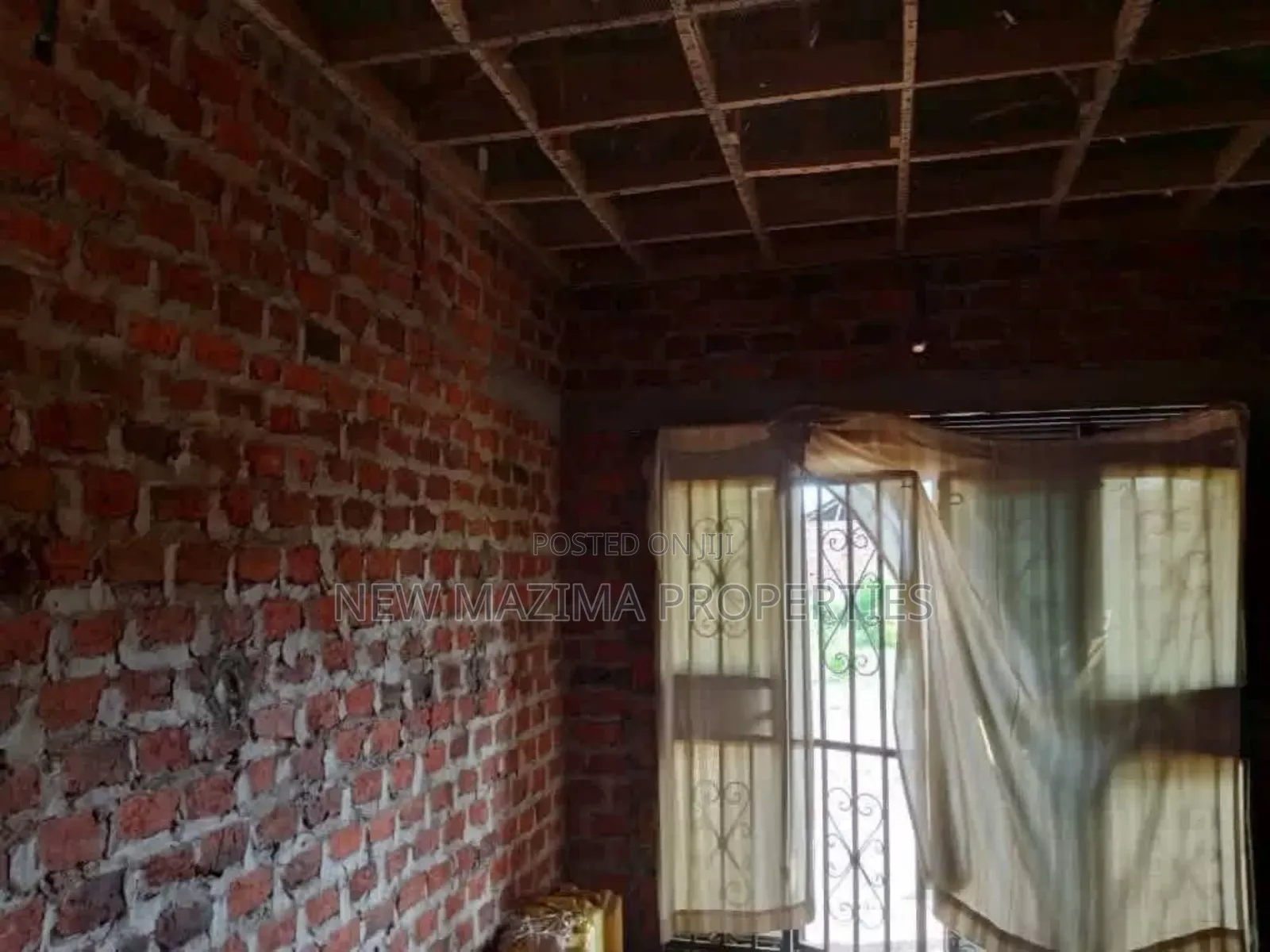 2bdrm House in Kakengerenge Town, Central Division for sale in Central Division