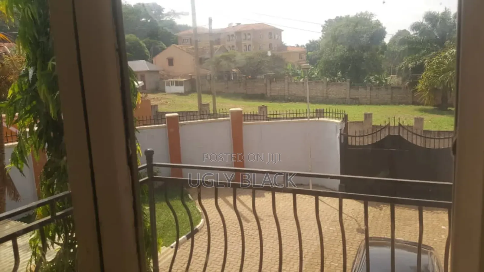 6bdrm Mansion in Makindye for sale in Makindye