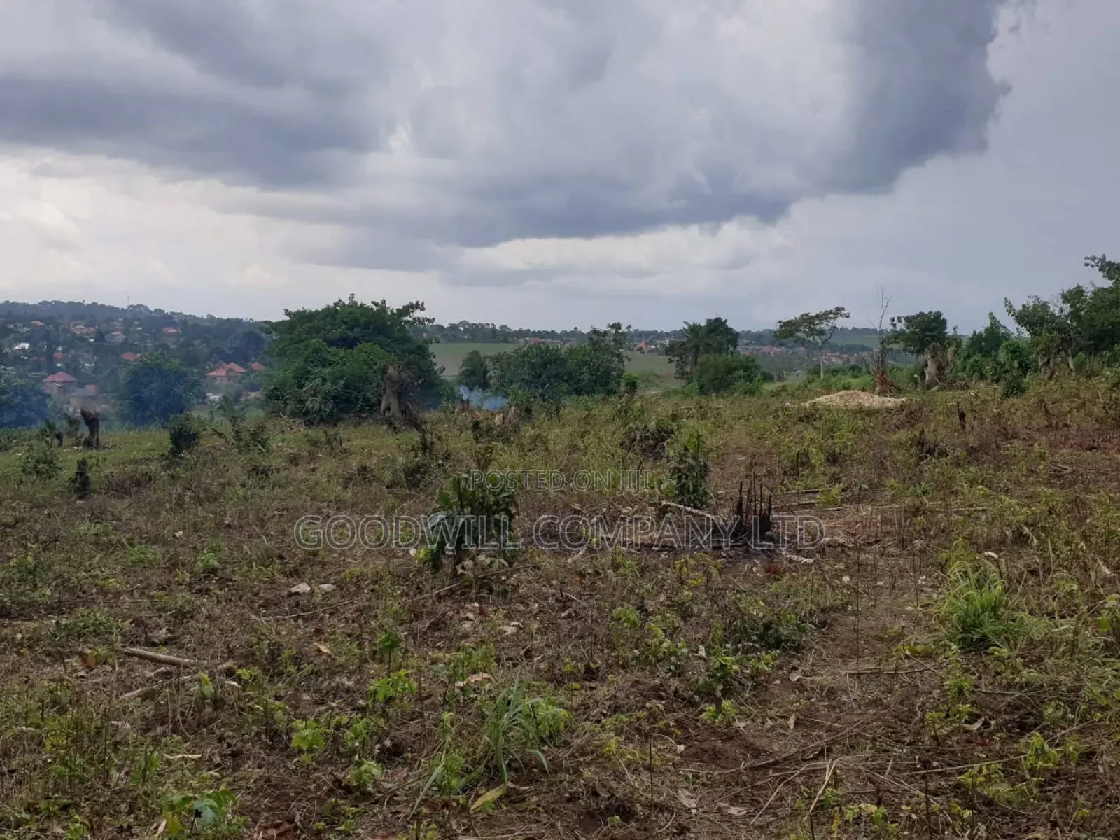 18acres of Land at Nakapinyi_mukono, Off Seeta High 1.8km Off Tarmac in Central Division