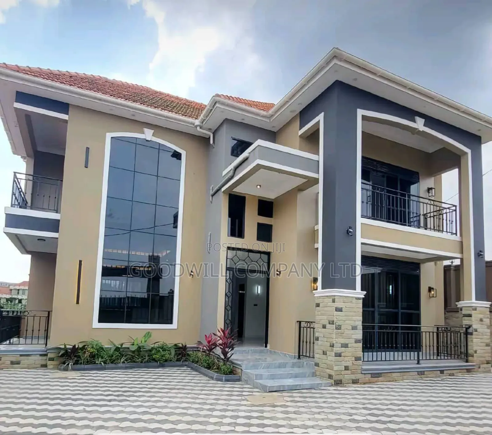 5bdrm Mansion in Kyanja, Central Division for sale in Central Division