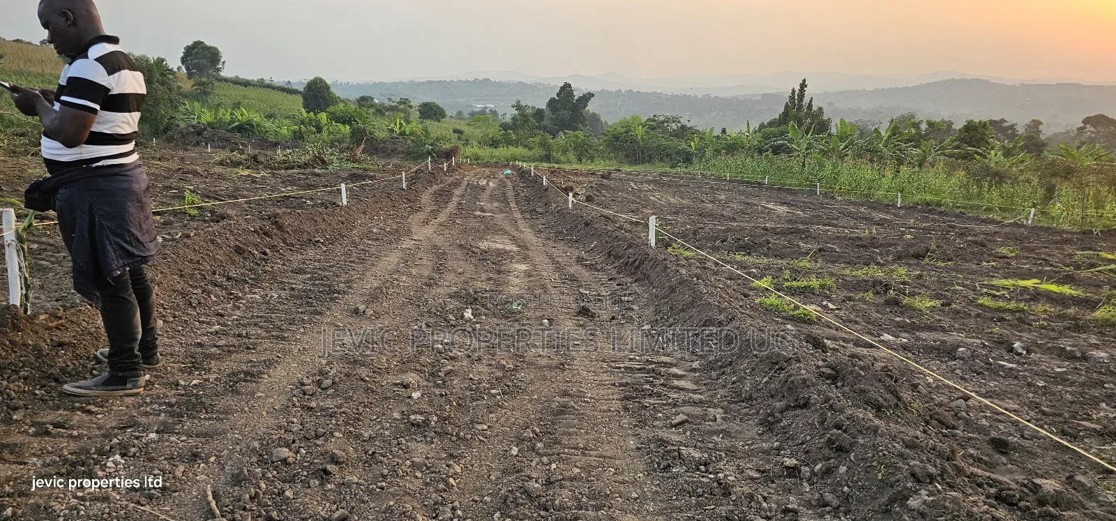 Reliable Genuine Agreement Plots For Sale At Wakiso Kakiri in Wakiso / Wakiso