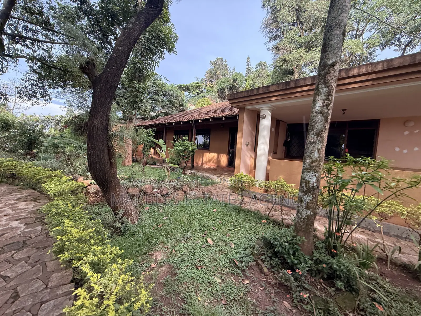 5bdrm House in Mbuya, Central Division for rent in Central Division