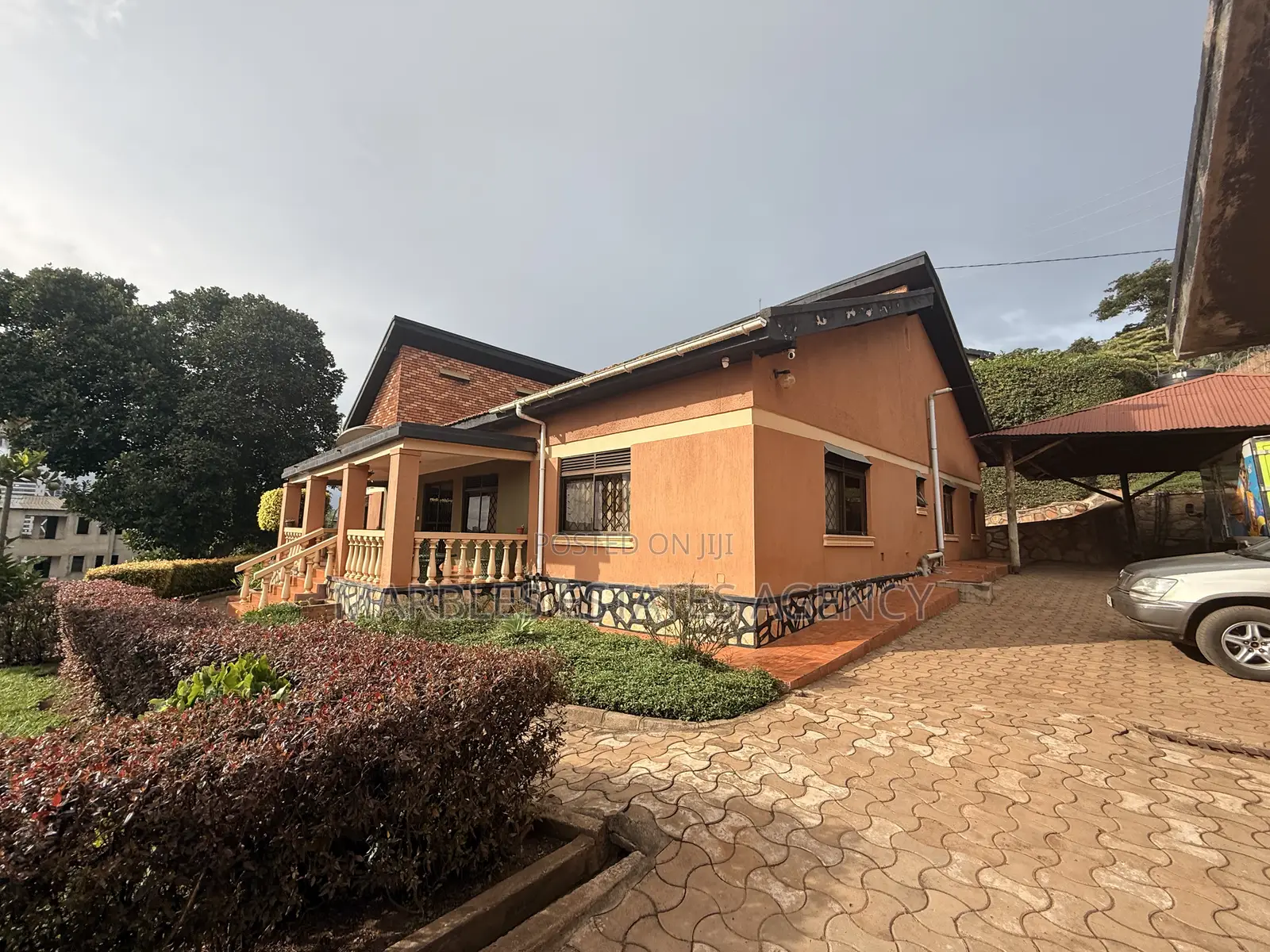 5bdrm House in Mbuya, Central Division for sale in Central Division