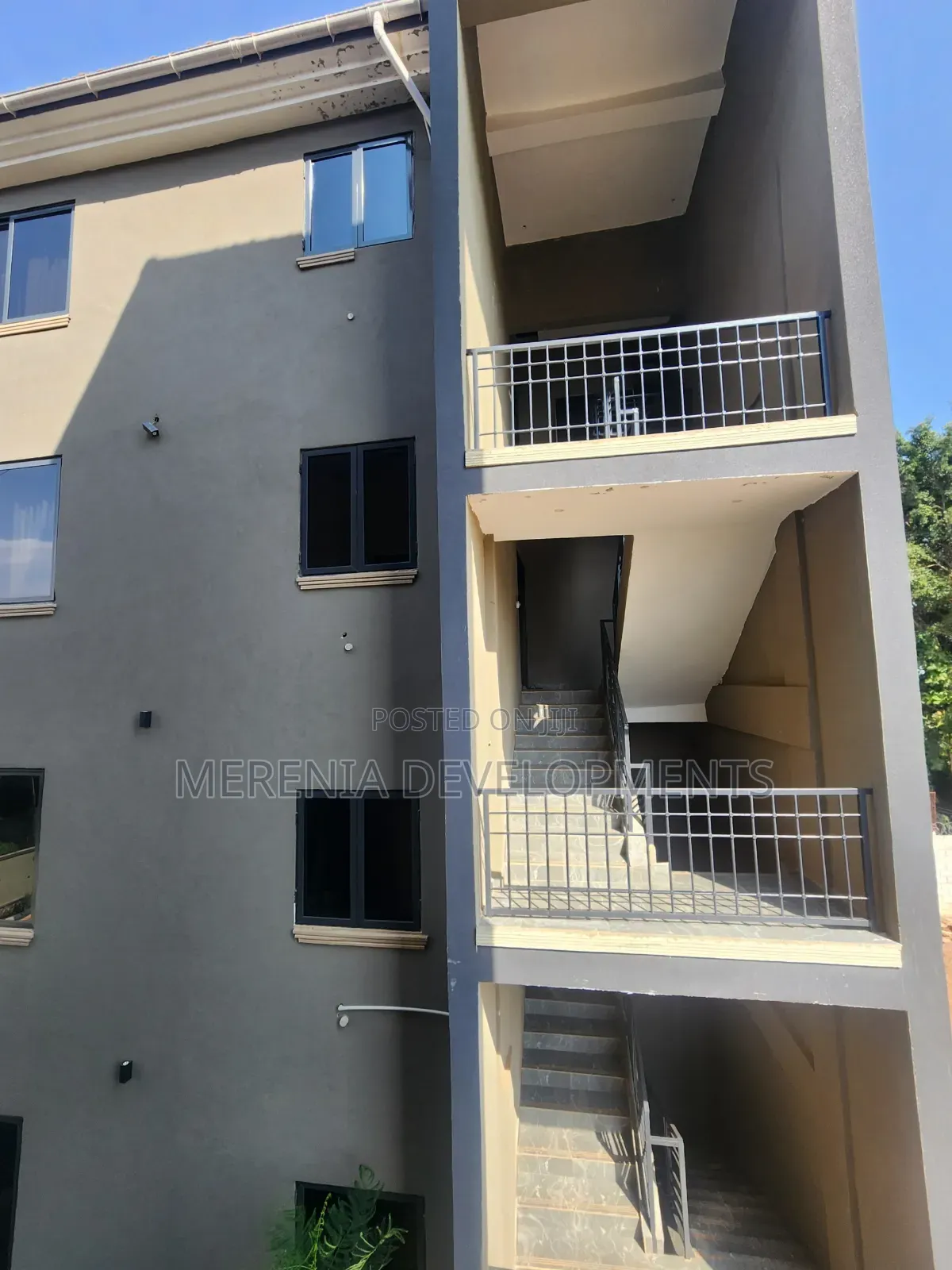 3bdrm Apartment in Muyenga, Makindye for rent in Makindye