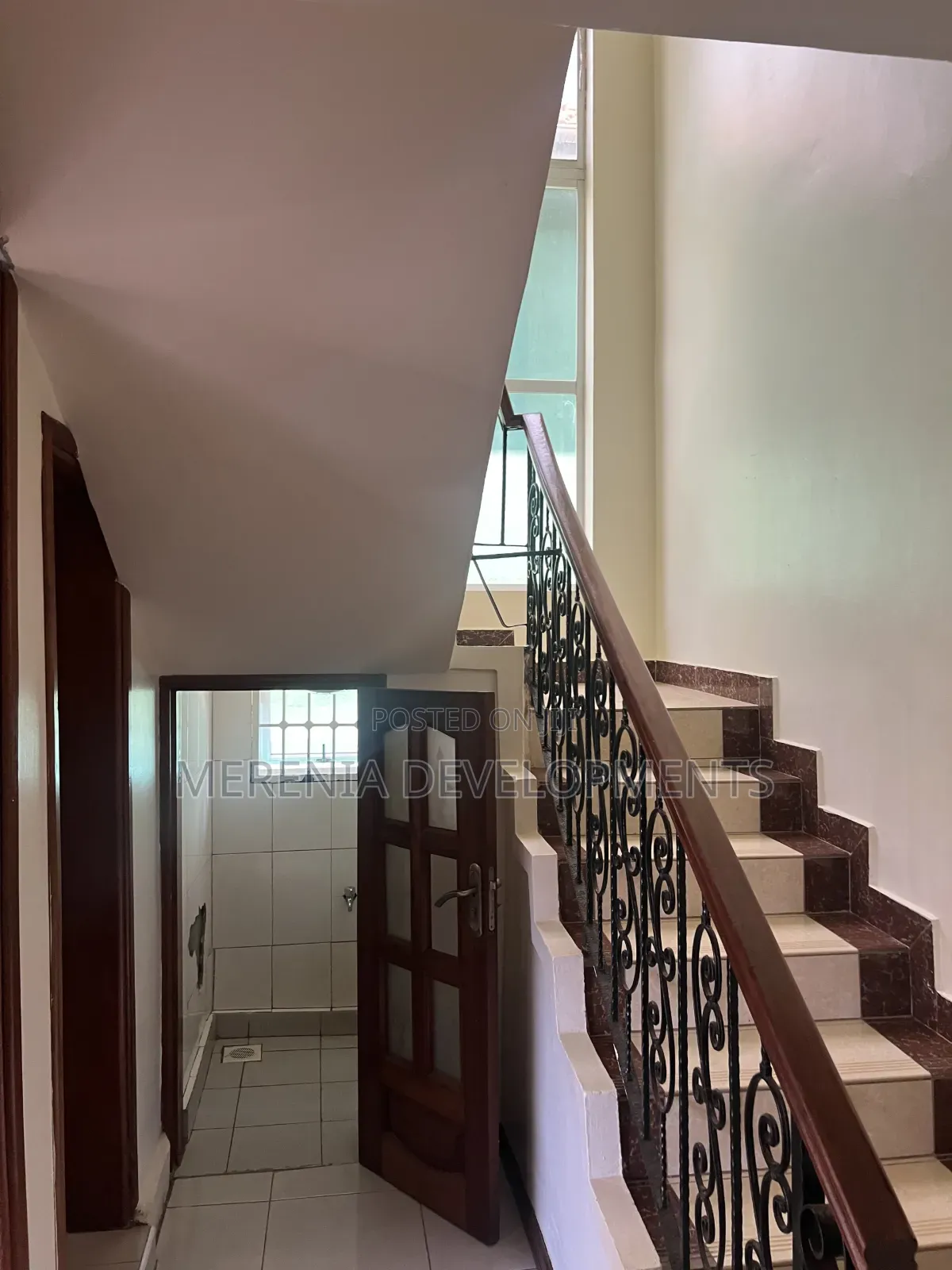 Furnished 4bdrm Apartment in Muyenga, Makindye for rent in Makindye