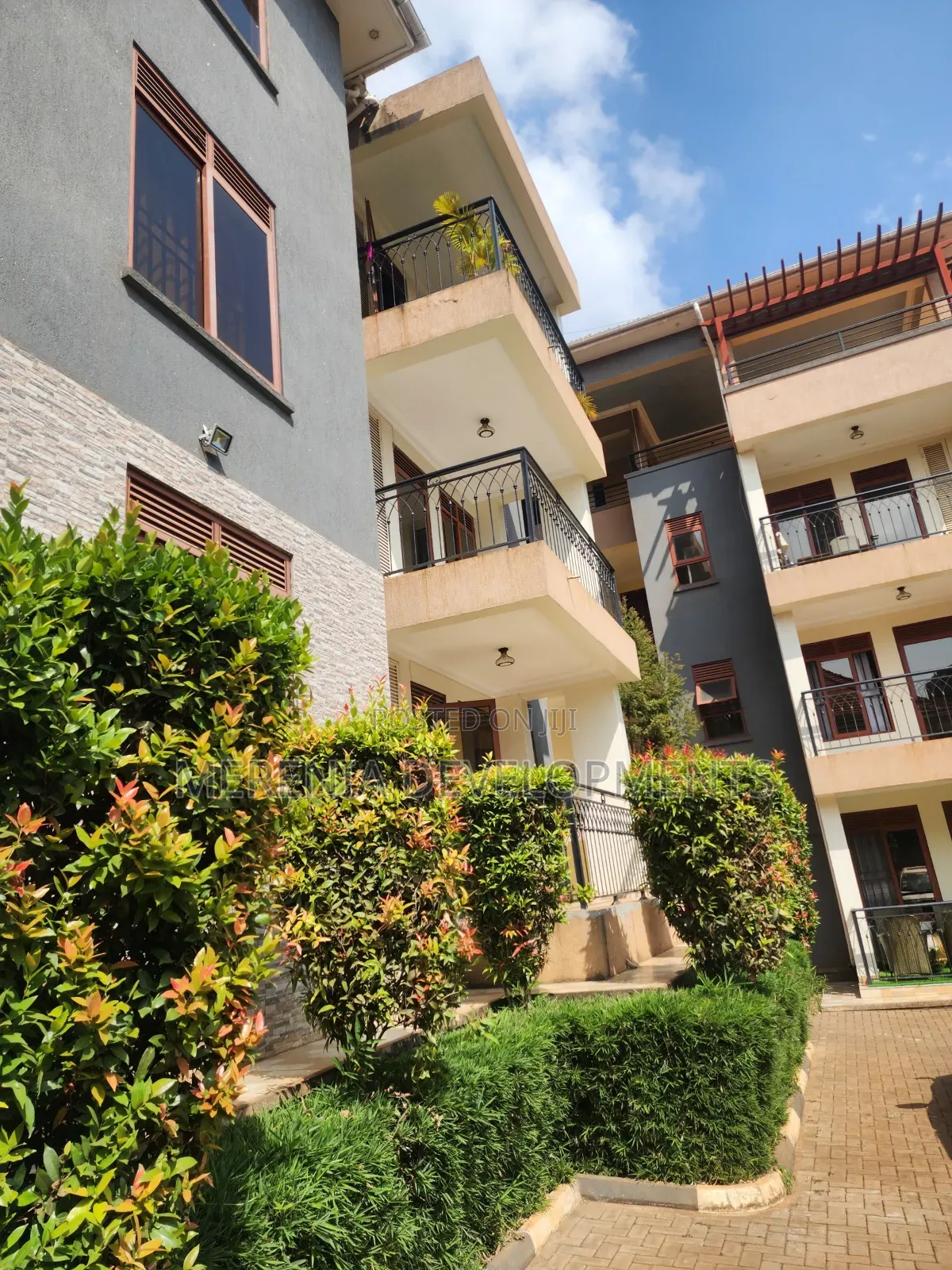 3bdrm Apartment in Buziga, Makindye for rent in Makindye