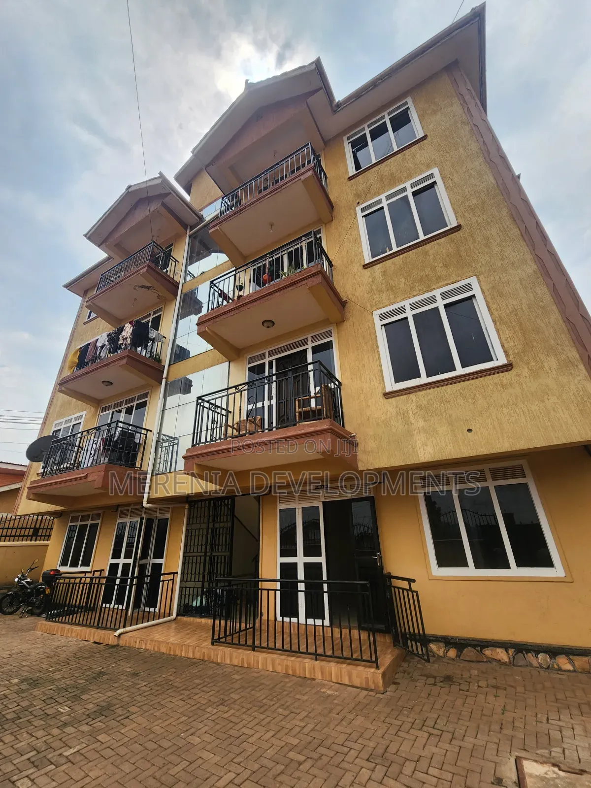 2bdrm Apartment in Namuwongo, Makindye for rent in Makindye