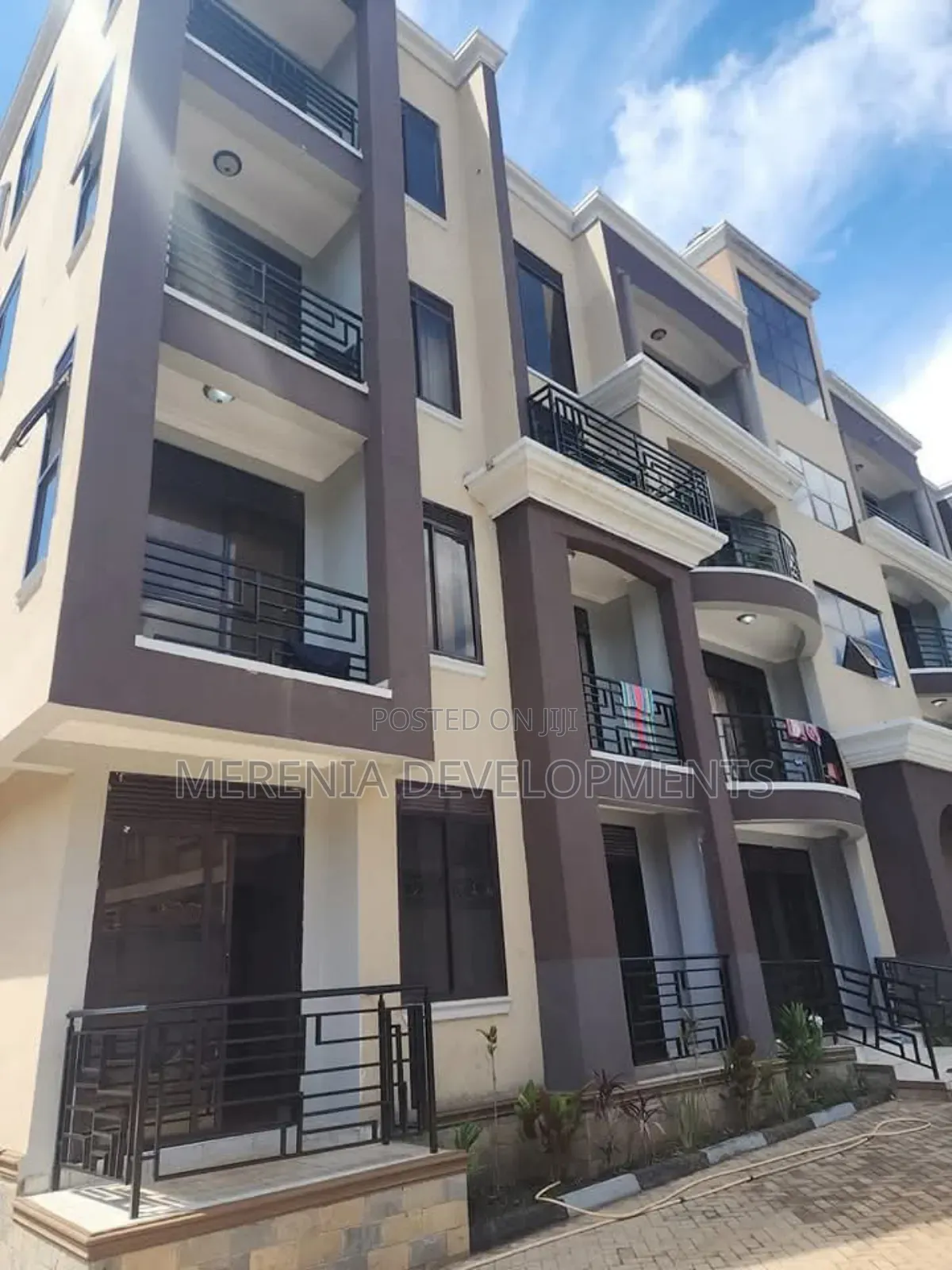 3bdrm Apartment in Muyenga, Makindye for rent in Makindye