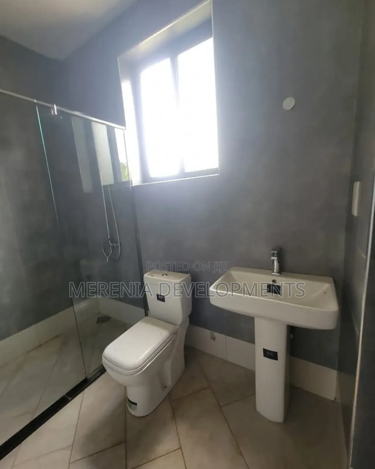 3bdrm Apartment in Bugoloobi, Central Division for rent in Central Division