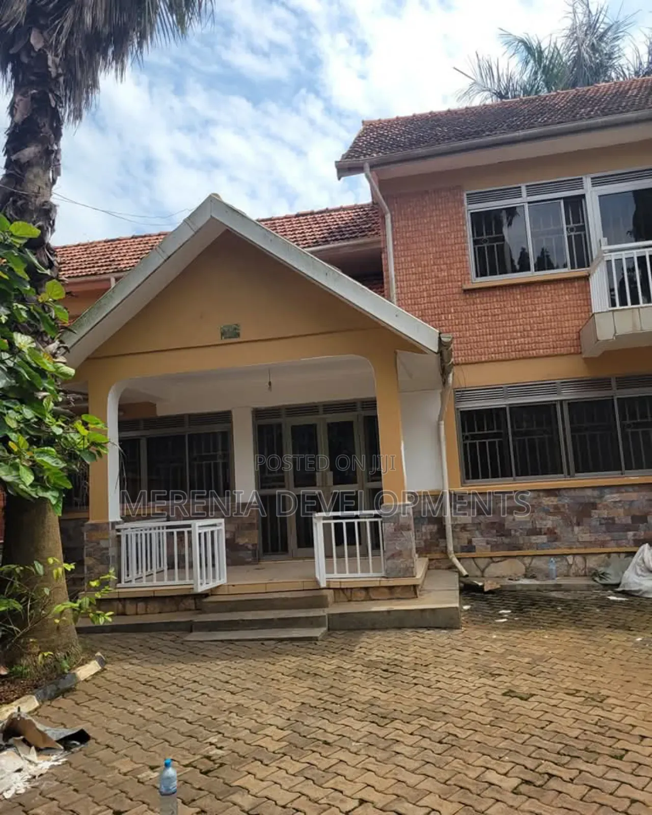 4bdrm House in Bugoloobi, Central Division for rent in Central Division