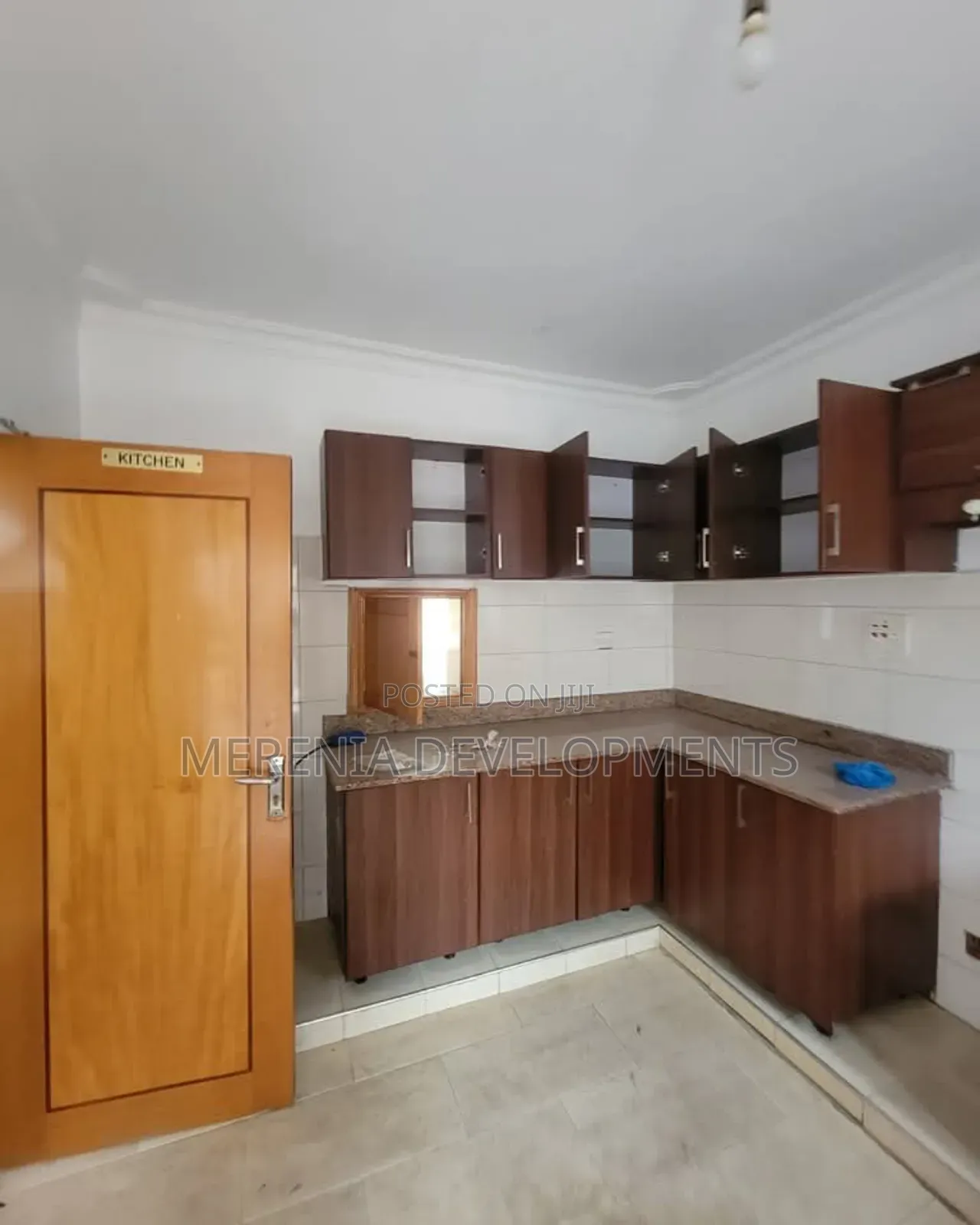 4bdrm House in Bugoloobi, Central Division for rent in Central Division