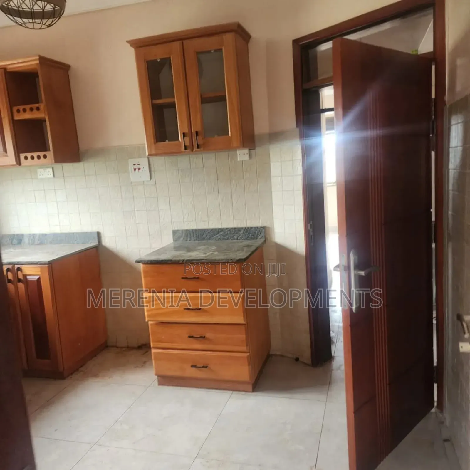 2bdrm Apartment in Muyenga, Makindye for rent in Makindye