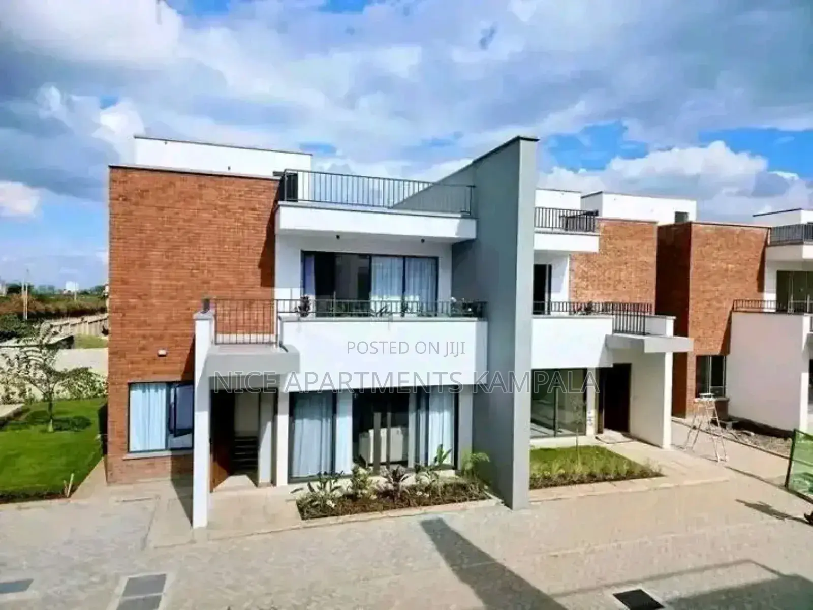 3bdrm Maisonette in Muyenga, Central Division for rent in Central Division