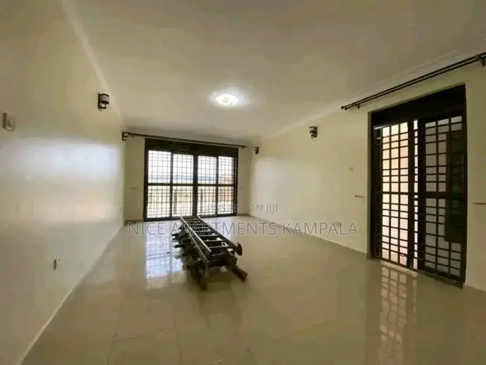 2bdrm Apartment in Kulambiro, Central Division for rent in Central Division