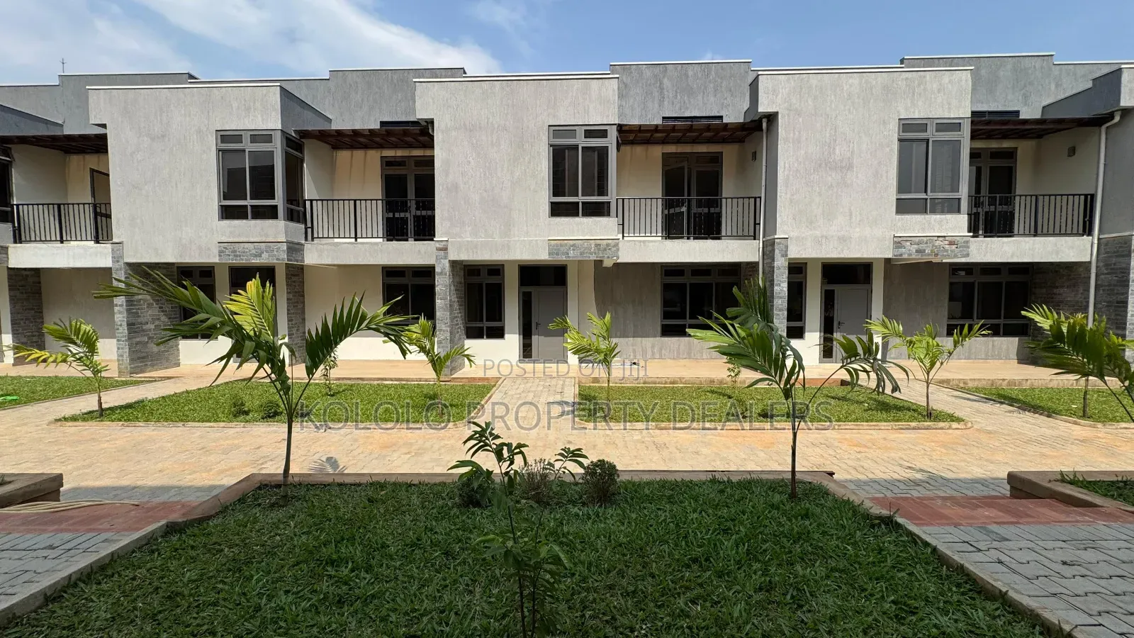 4bdrm Townhouse / Terrace in Bugolobi, Central Division for rent in Central Division