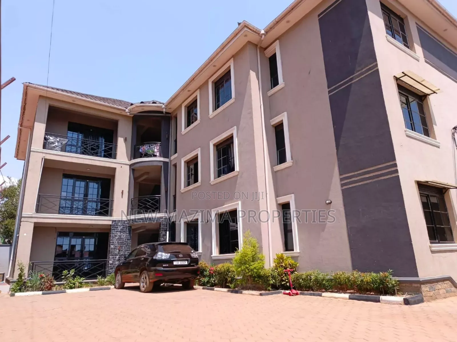 11bdrm Block of Flats in Namugongo, Central Division for sale in Central Division