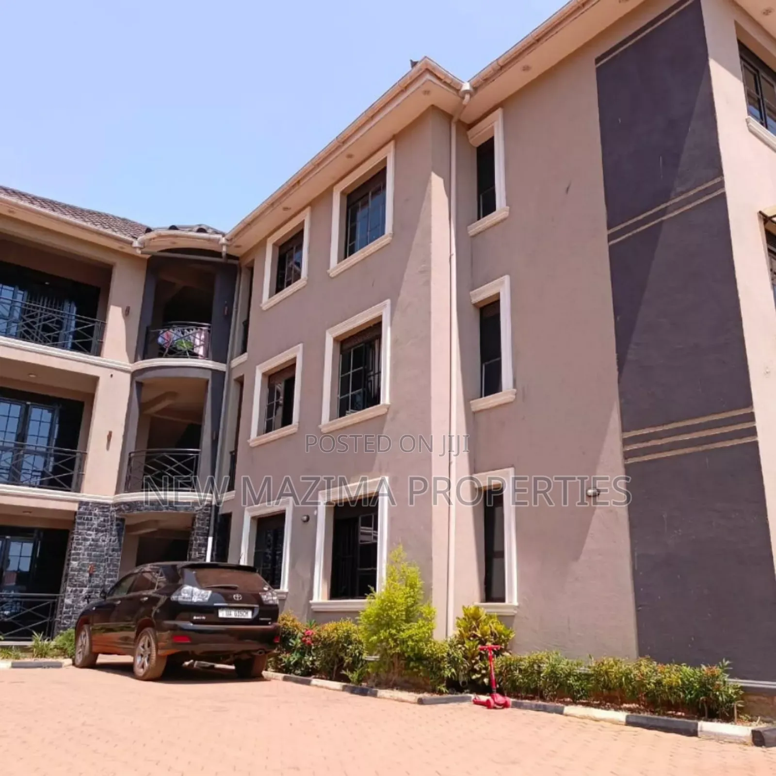 11bdrm Block of Flats in Namugongo, Central Division for sale in Central Division