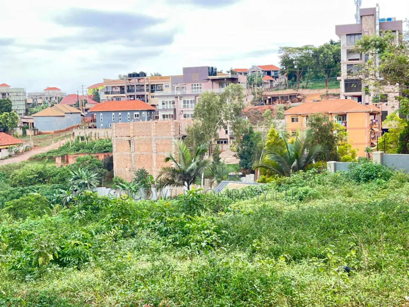 100*100ft Plot of Land in Kira Town in Central Division