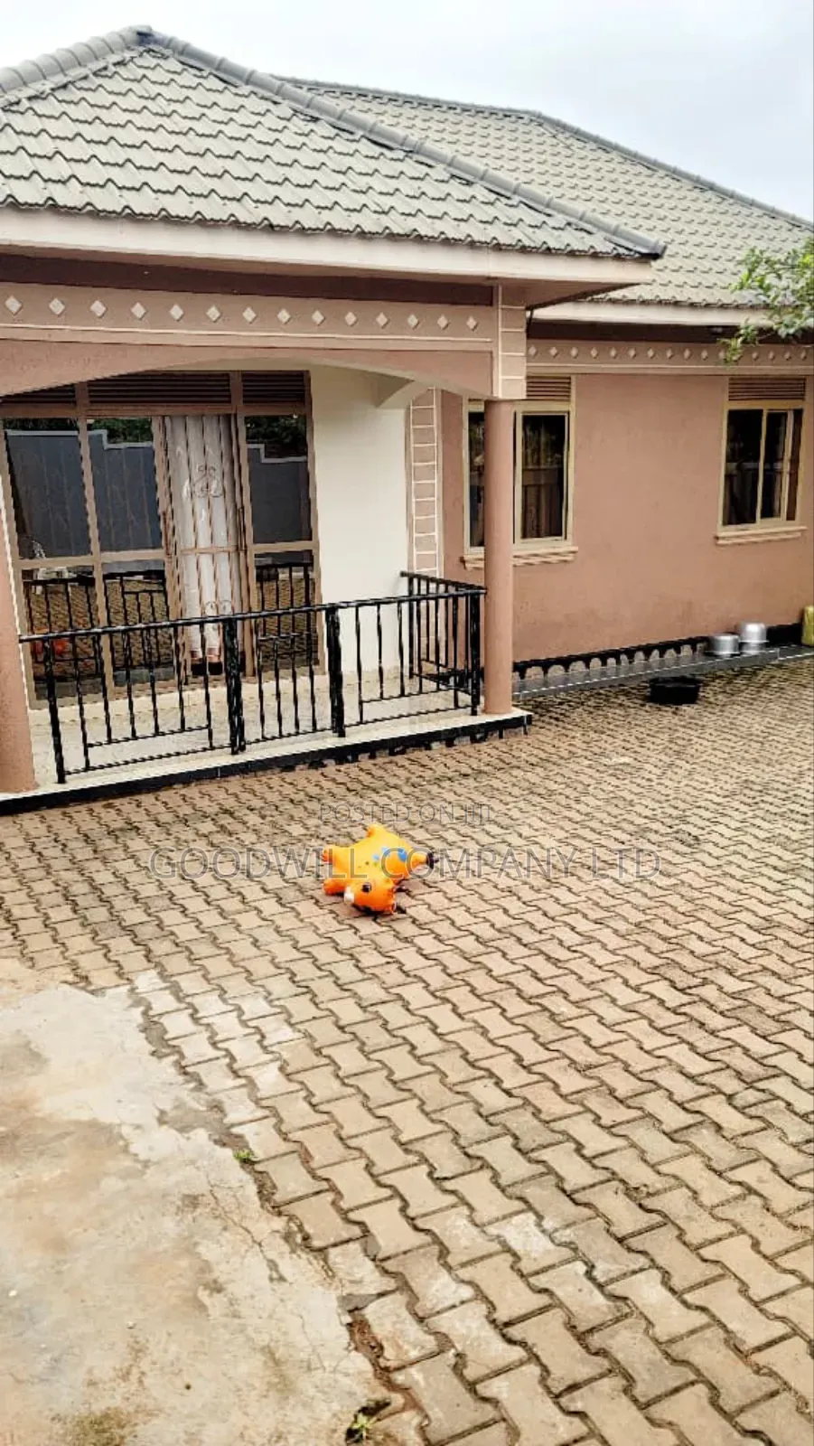 3bdrm House in Kitende, Central Division for sale in Central Division