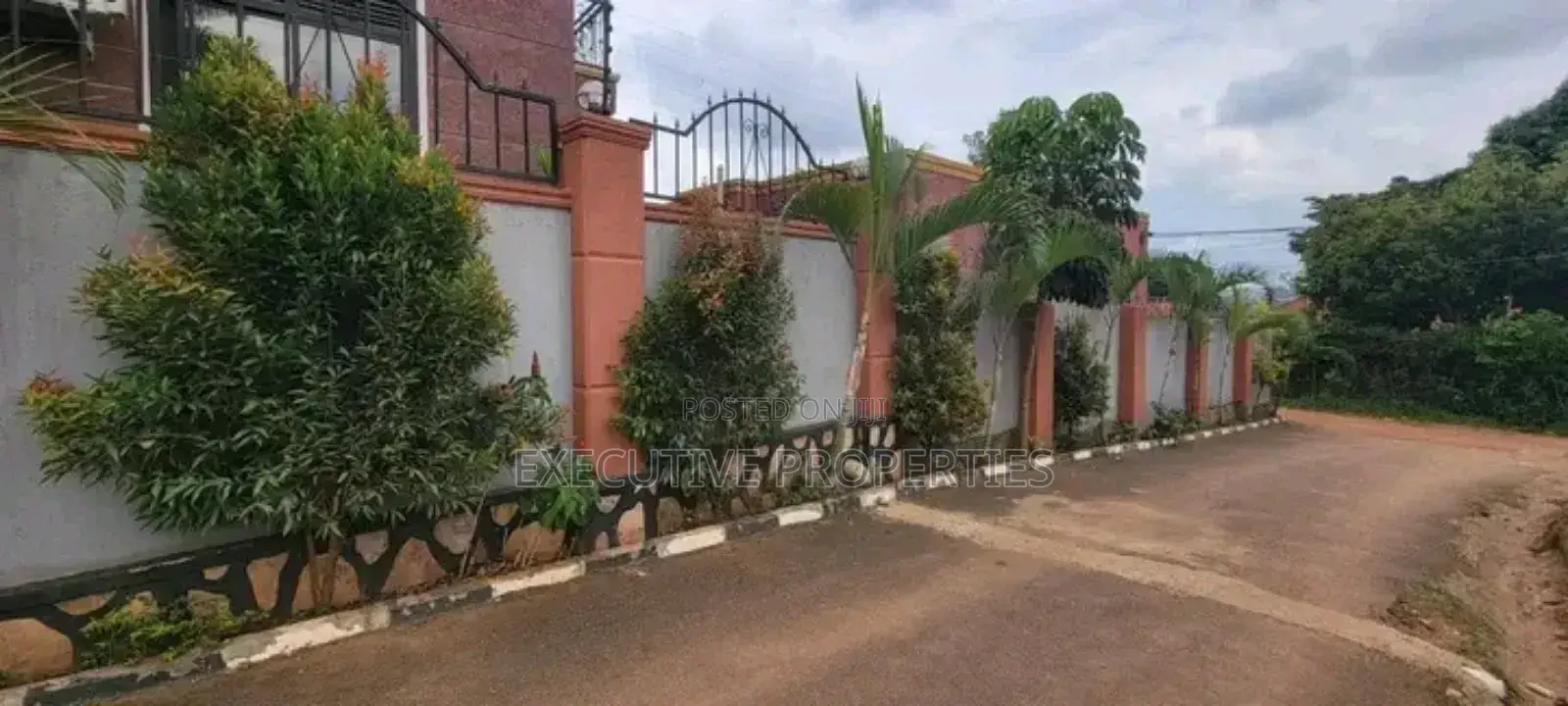 Buwate 100x50 Plot for Sale in Central Division