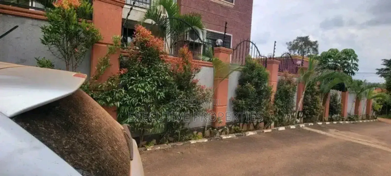 Buwate 100x50 Plot for Sale in Central Division