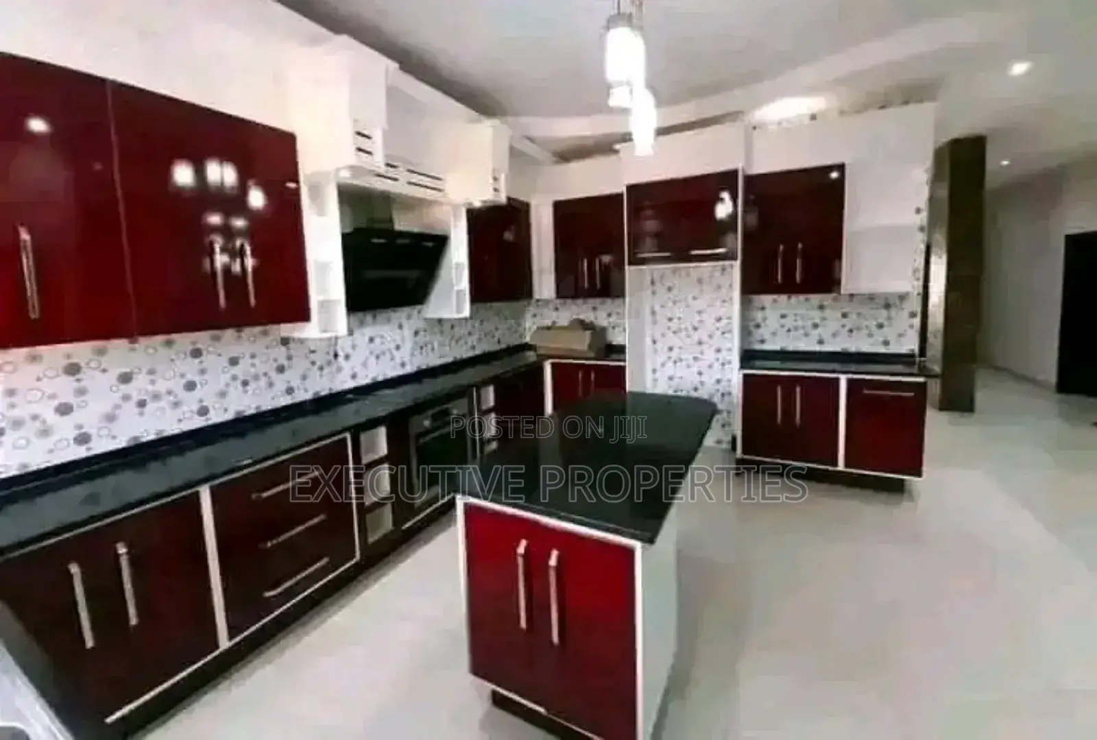 3bdrm Duplex in Muyenga, Central Division for rent in Central Division