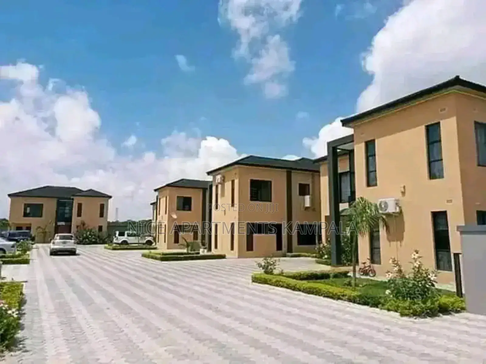 3bdrm Maisonette in Muyenga, Central Division for rent in Central Division