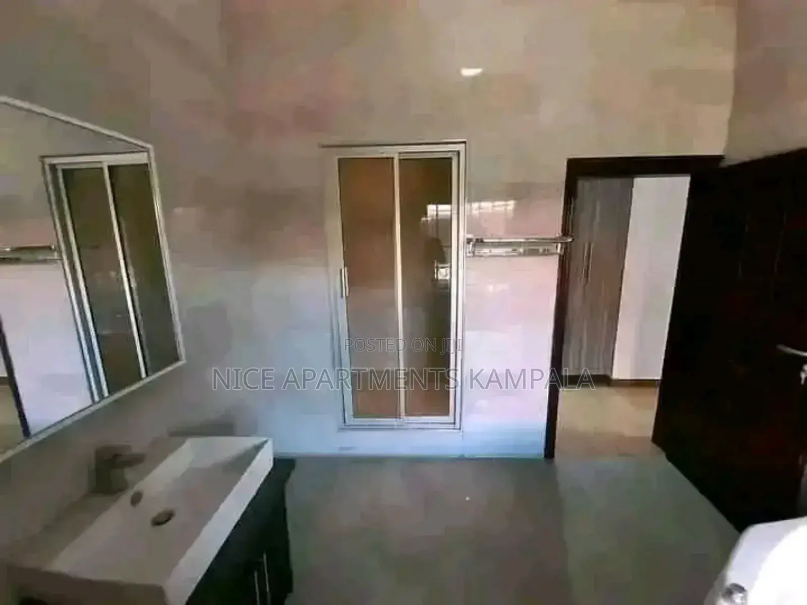 3bdrm Maisonette in Muyenga, Central Division for rent in Central Division