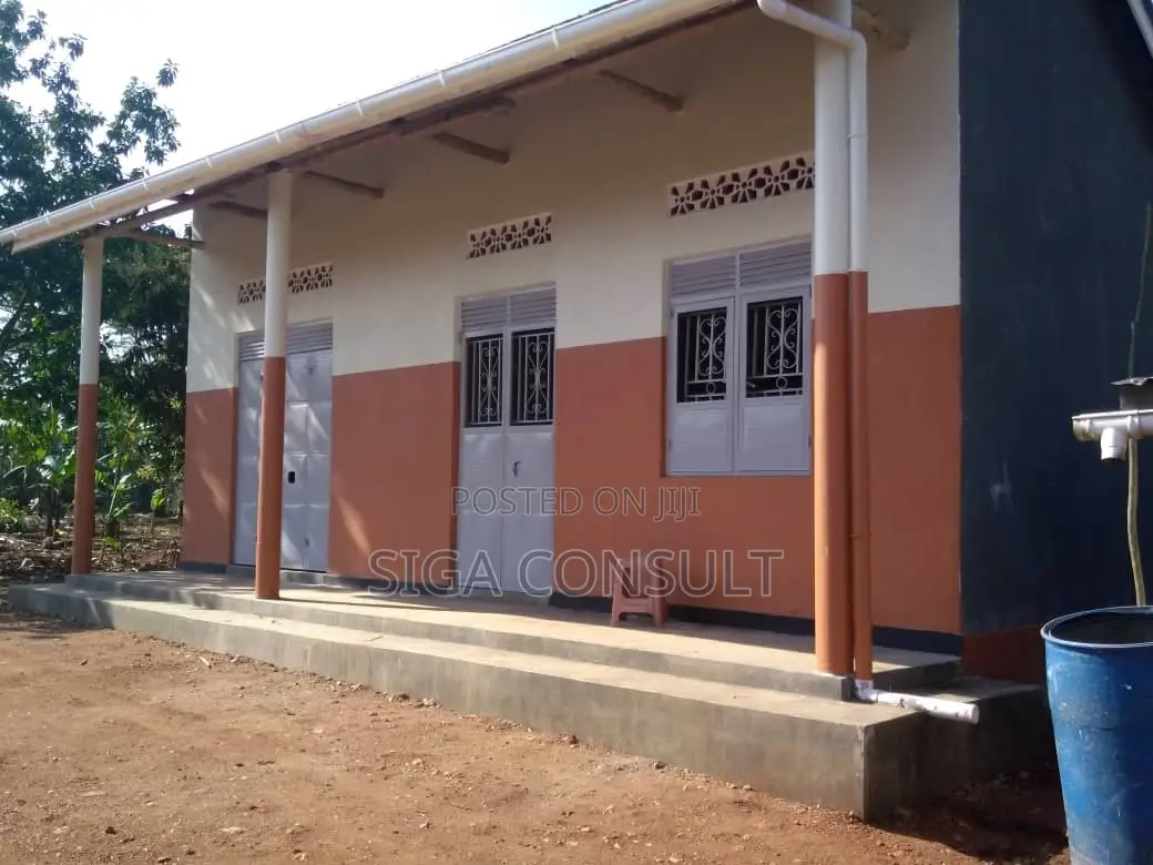20 Acres of Private Mailo Fenced Farming Land on Sale in Kapeeka in Kamira