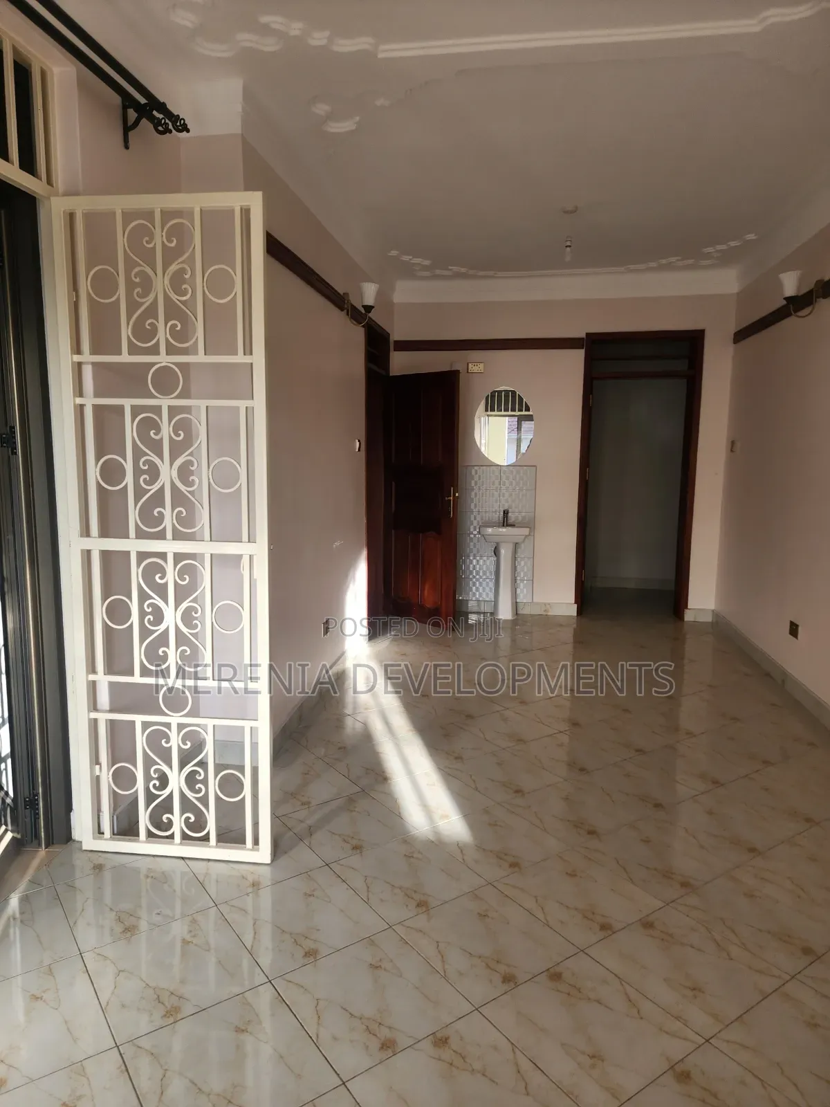 3bdrm Apartment in Kulambilo, Kawempe for rent in Kawempe