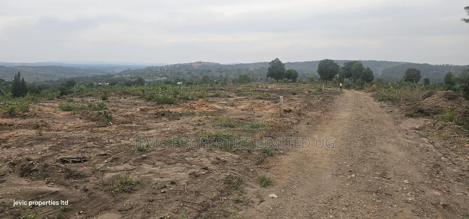 Agreement Estate Plots For Sale At Kakiri Gobero Along Hoima Road. in Kakiri