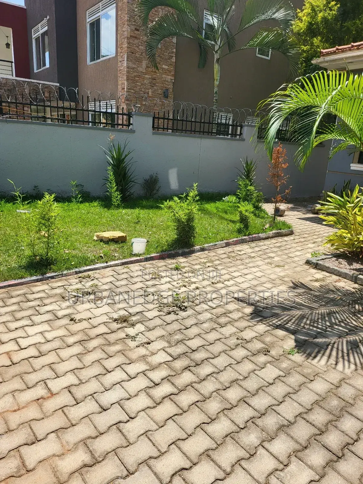 5bdrm House in Muyenga Bukasa, Central Division for rent in Central Division