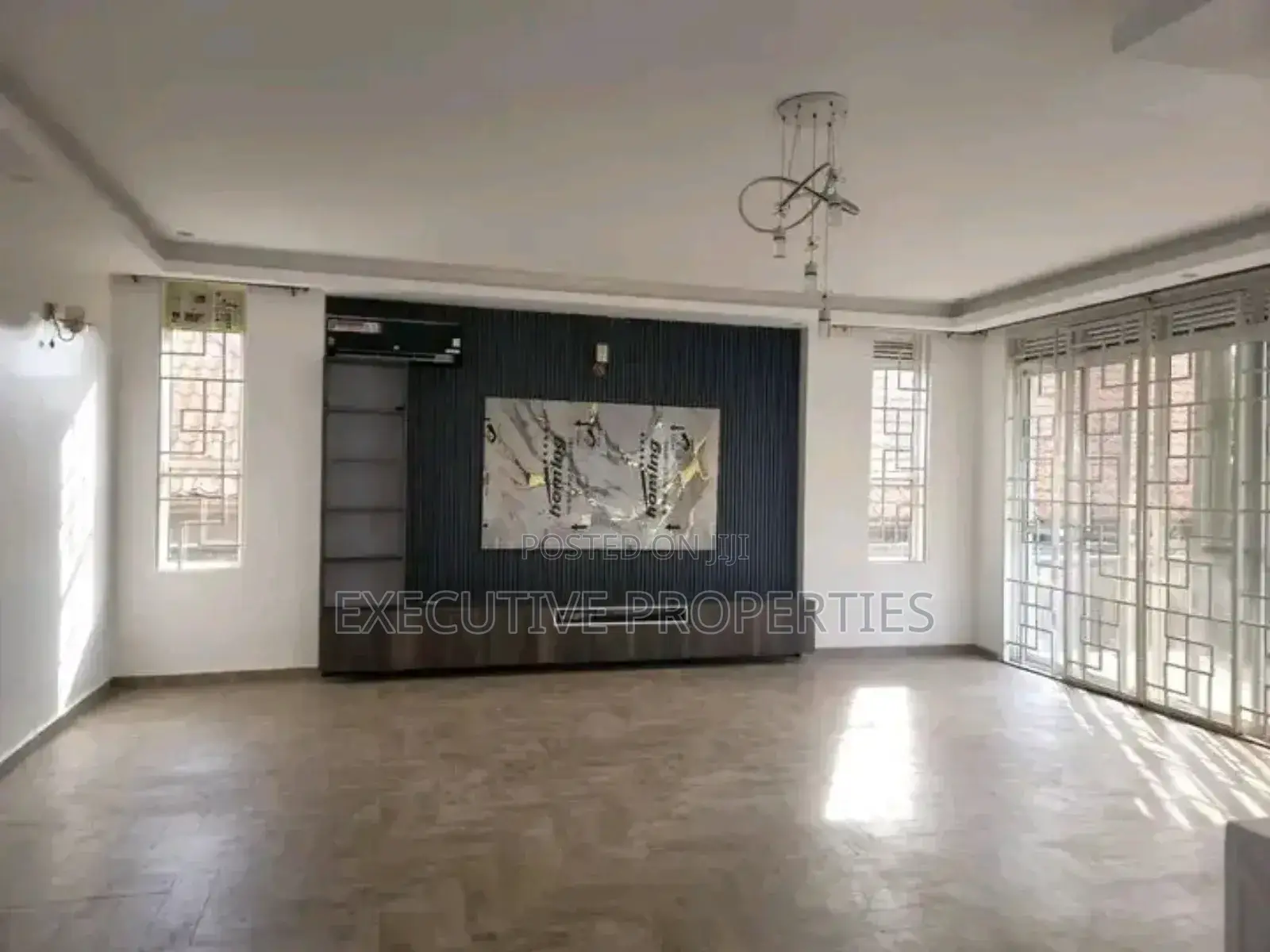 5bdrm Duplex in Kyanja Kungu, Central Division for sale in Central Division