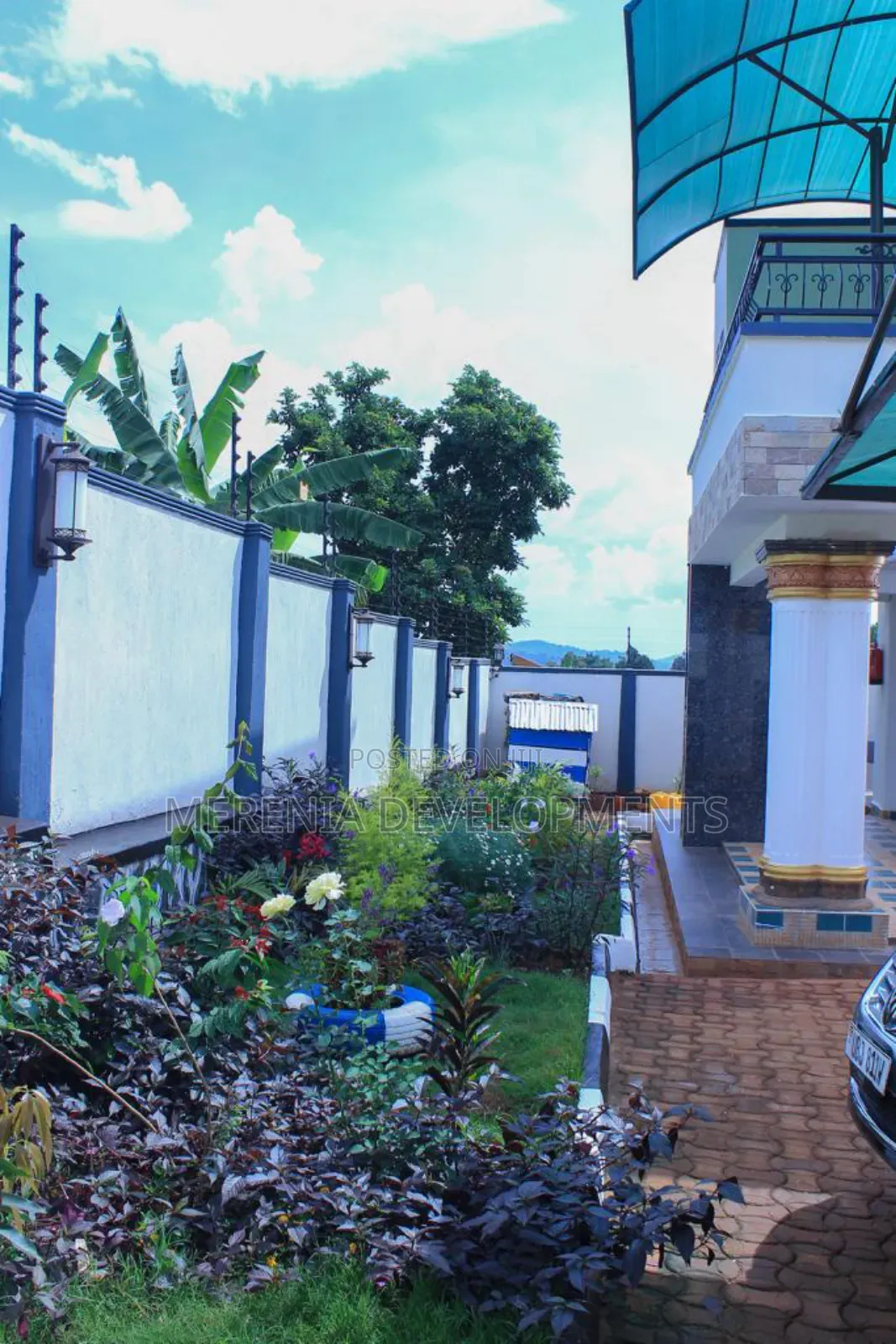 5bdrm House in Busabala, Wakiso / Wakiso for sale in Wakiso / Wakiso