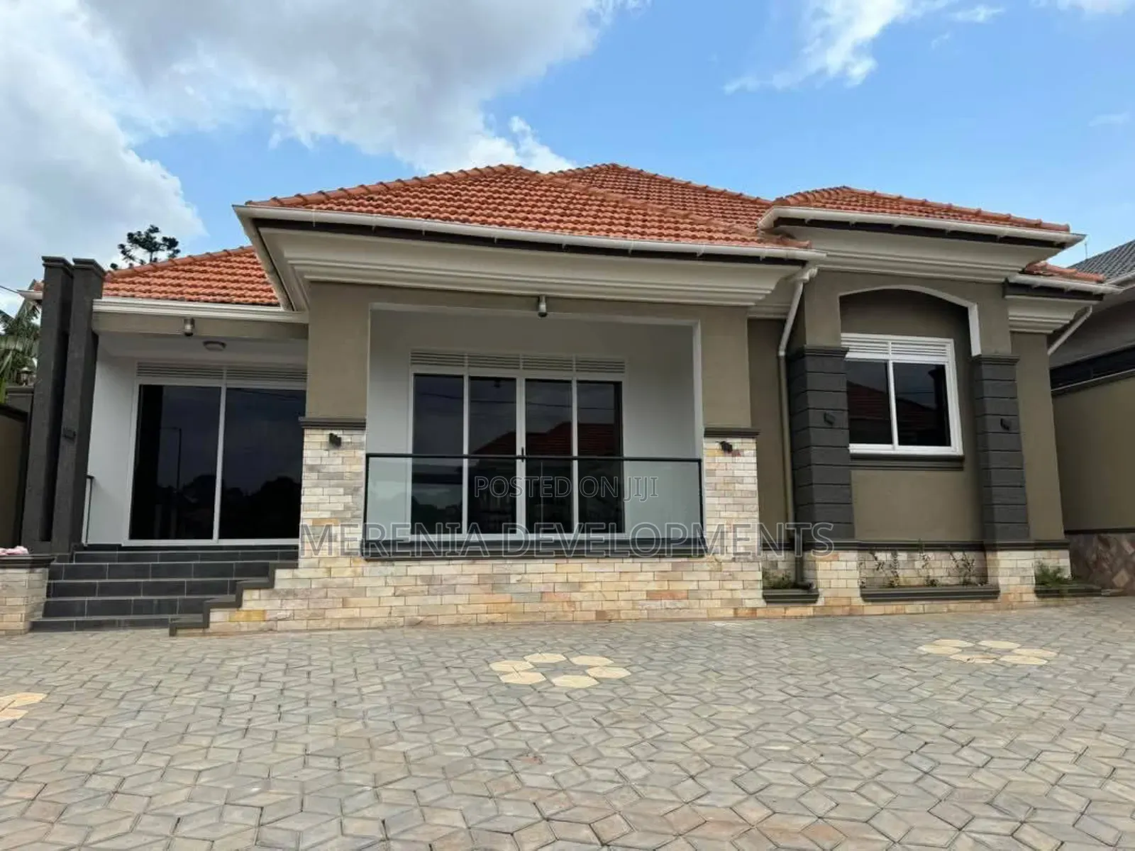 5bdrm House in Kira for sale in Kira
