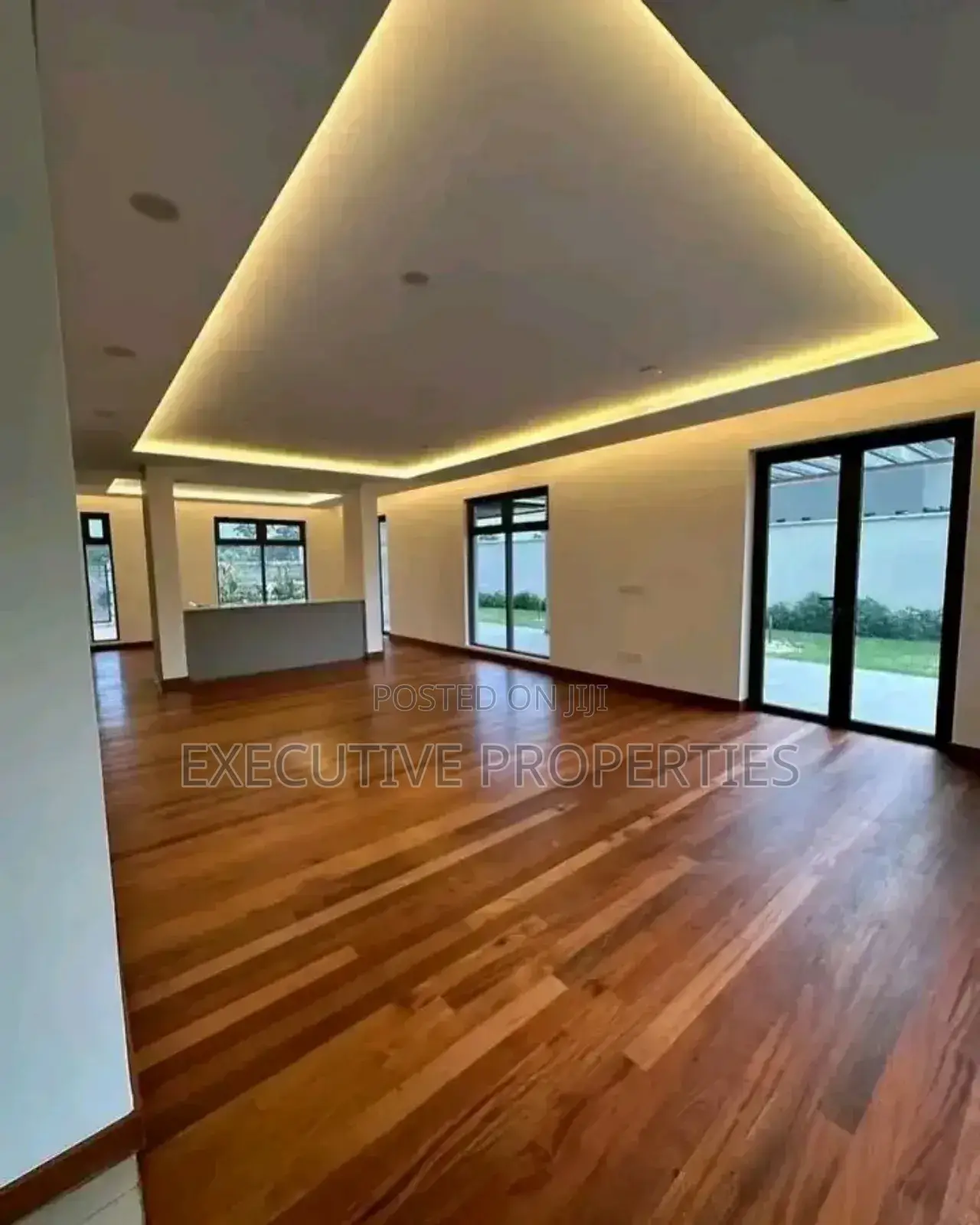 4bdrm Duplex in Buoloobi, Central Division for rent in Central Division