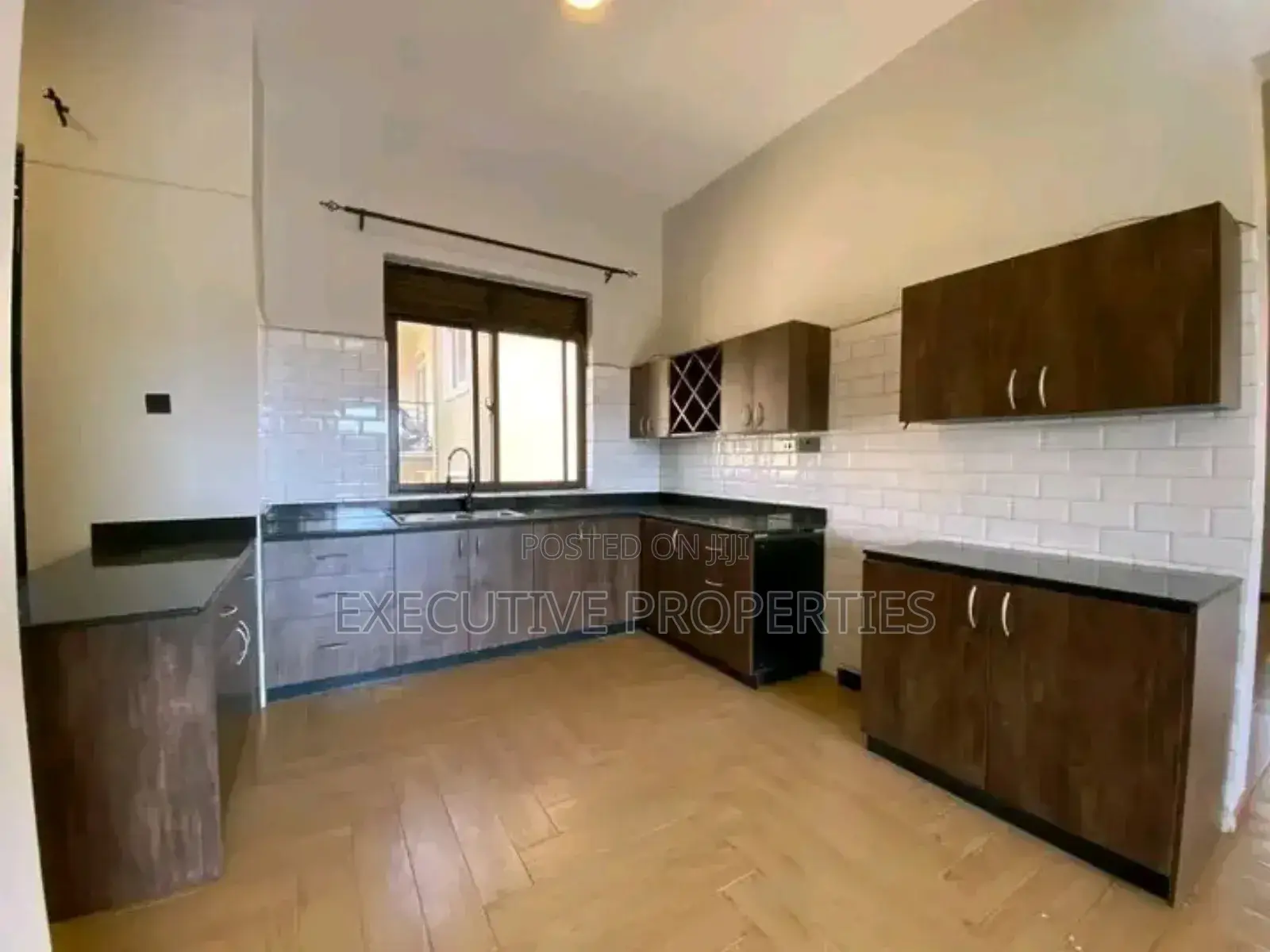 3bdrm Apartment in Muyenga, Central Division for rent in Central Division