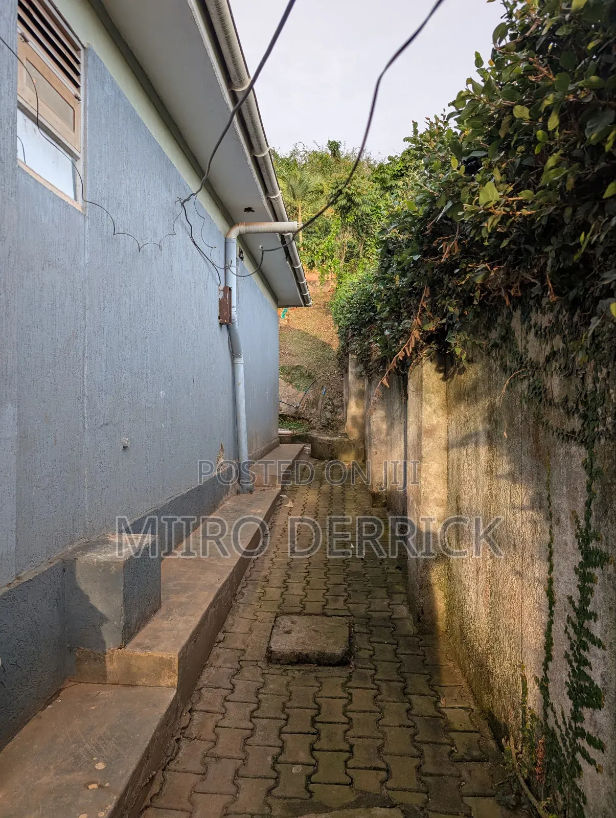 4bdrm House in Seguku Katale, Central Division for sale in Central Division