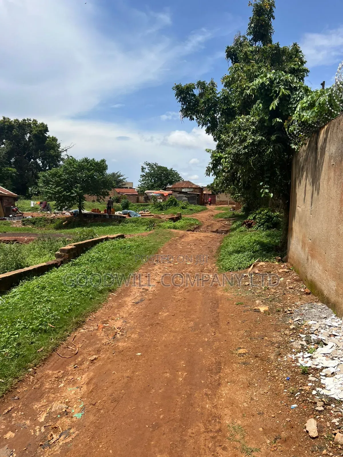 85 Decimals Commercial Plot of Land in Kirinya Bweyogerere in Central Division