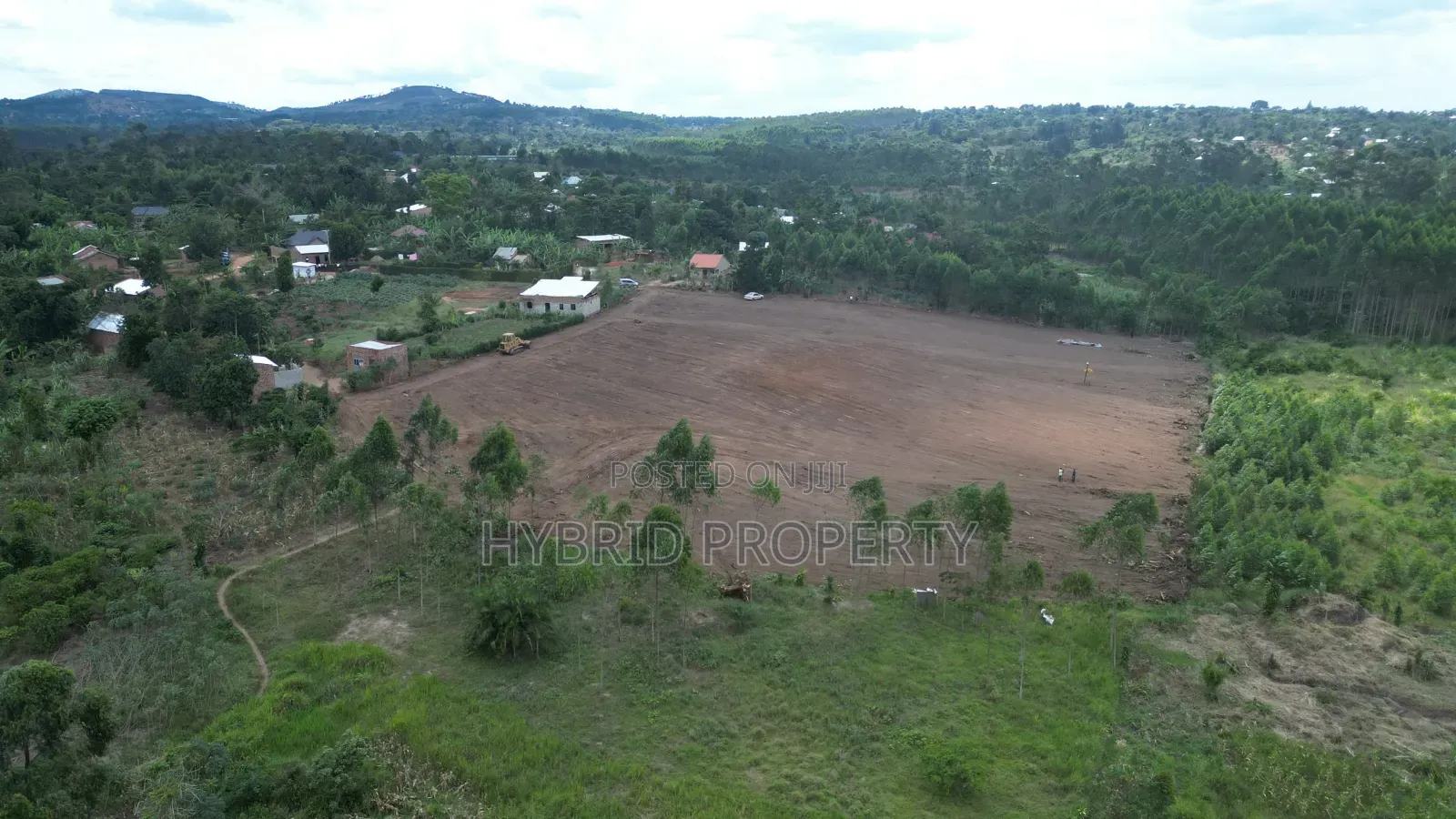 Prime Plots for Sale at Namayumba Tarmac View Land Estate~Hoima Road in Namayumba