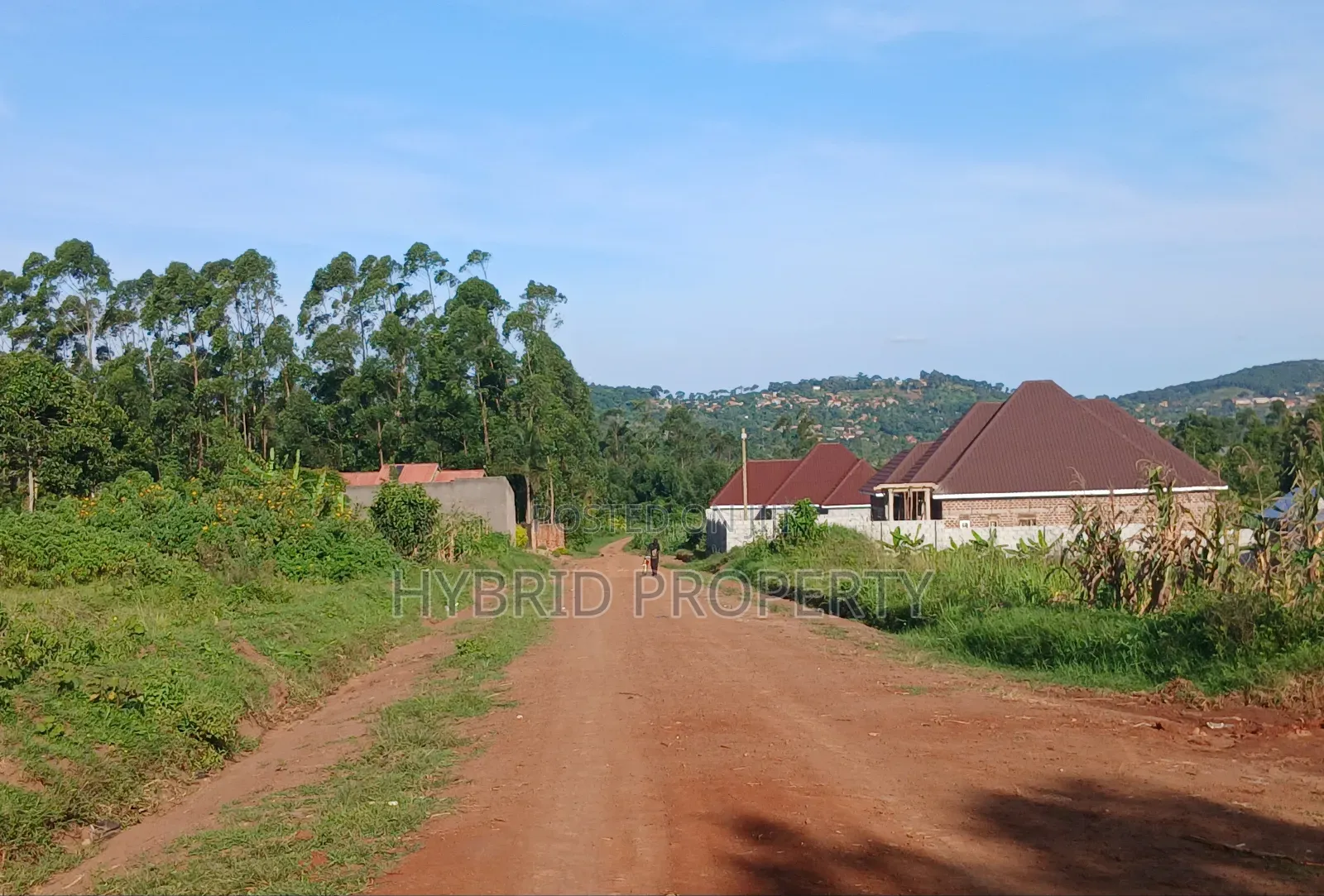 Prime Plots For Sale In Mpigi~Lungala Town Along Masaka Road in Mpigi / Mpigi