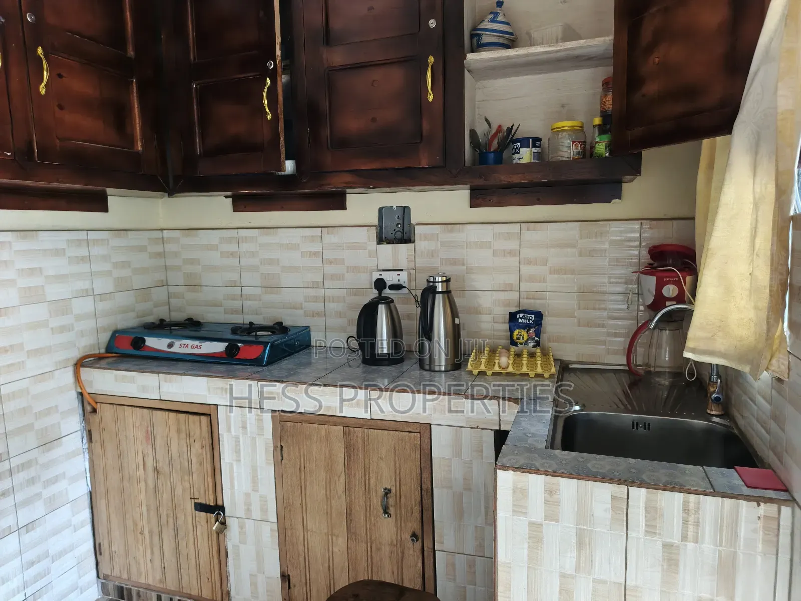 3bdrm Bungalow in Ambassador, Kyenjojo for sale in Kyenjojo